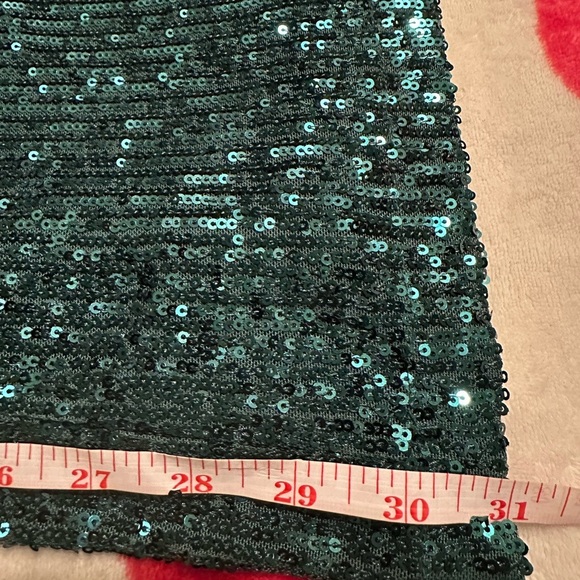 NWT Badgley Mischka
Belle by Badgley Mischka Iris Sequin Flat Front - Picture 13 of 17